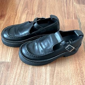 E8 by Miista Cathy Platform Mary Jane, size 41. Only worn once.